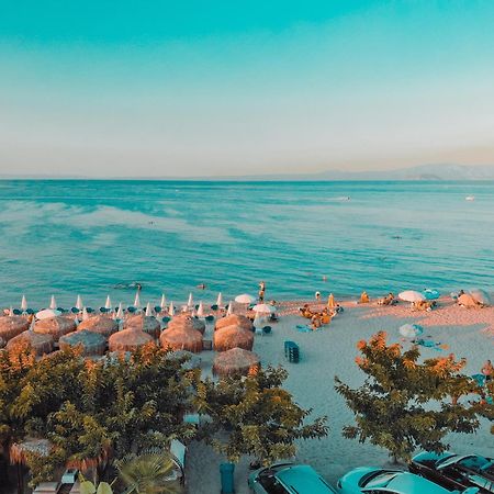 Aleksia Seaside Deluxe Apartment Pefkochori Zewnętrze zdjęcie